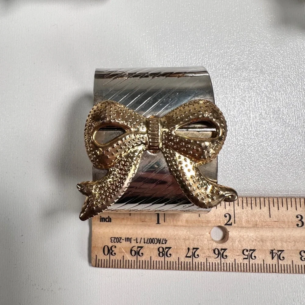 Set of Vintage Elegance Silver Plate‎ Napkin Rings Gold Bow Cottagecore Art Deco